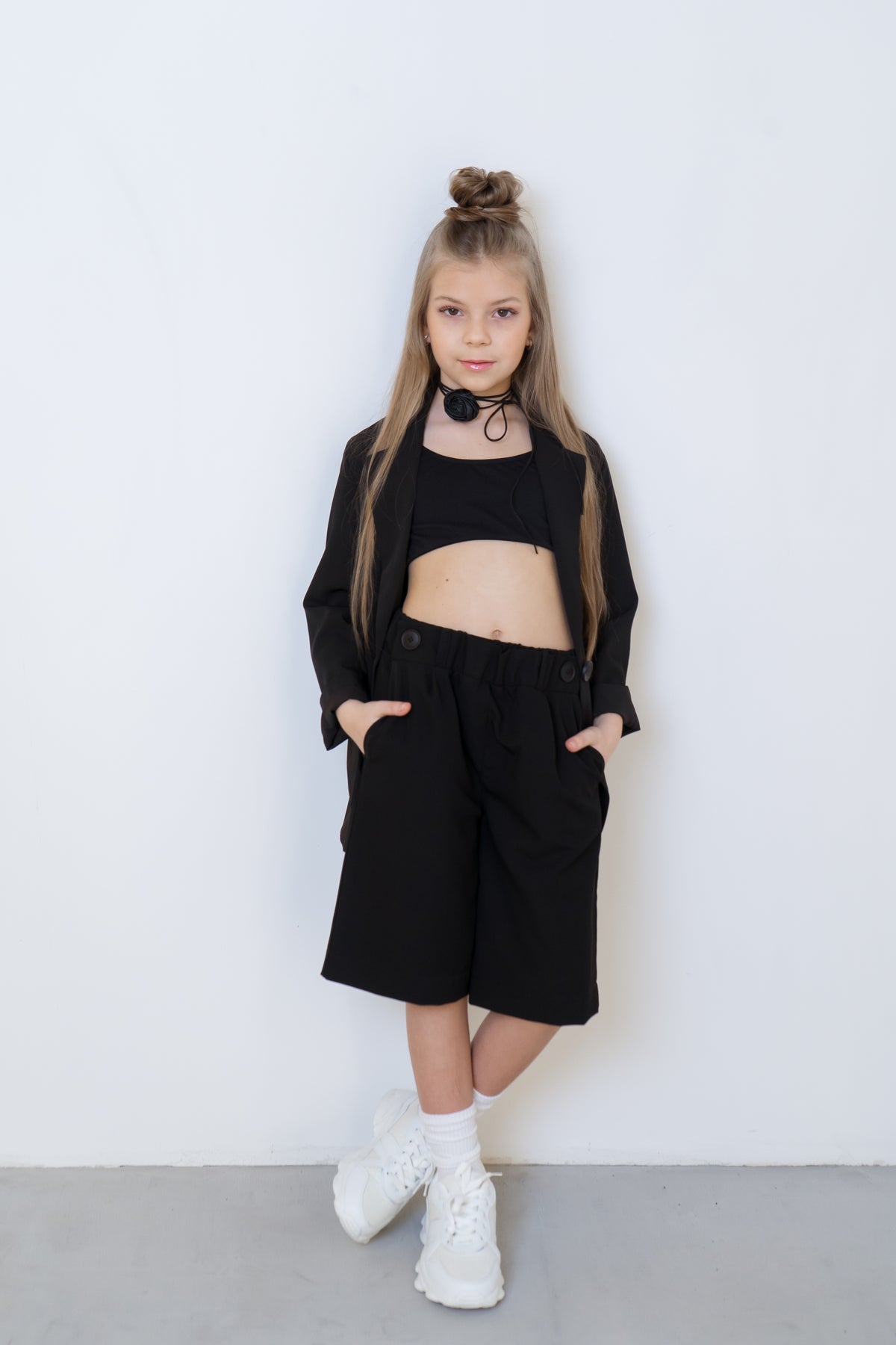 Bermuda shorts for girls - black - Lemoni Boutique