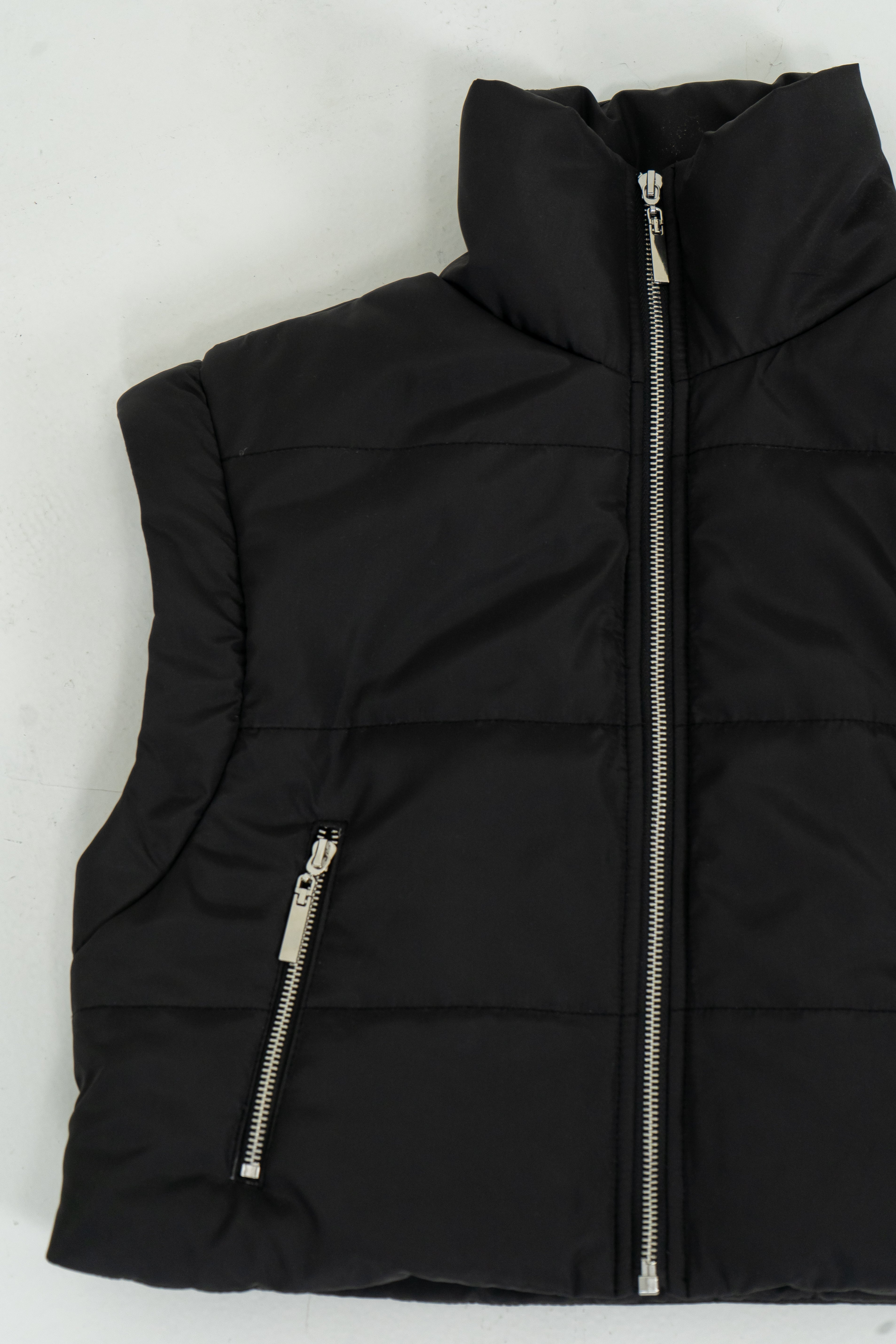 Cropped mid-season black vest for girls