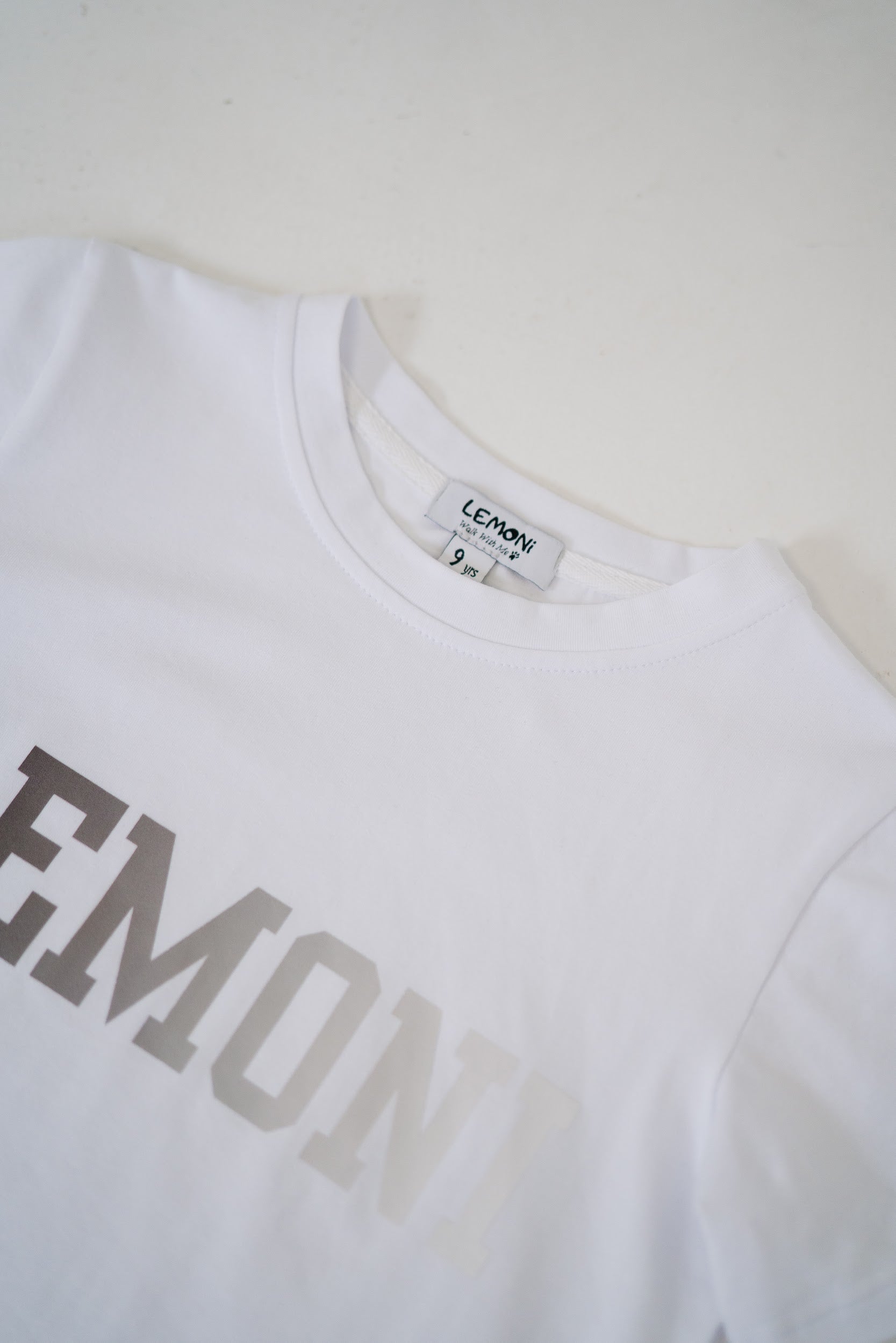 Unisex Cotton Classic white T-Shirt LEMONI