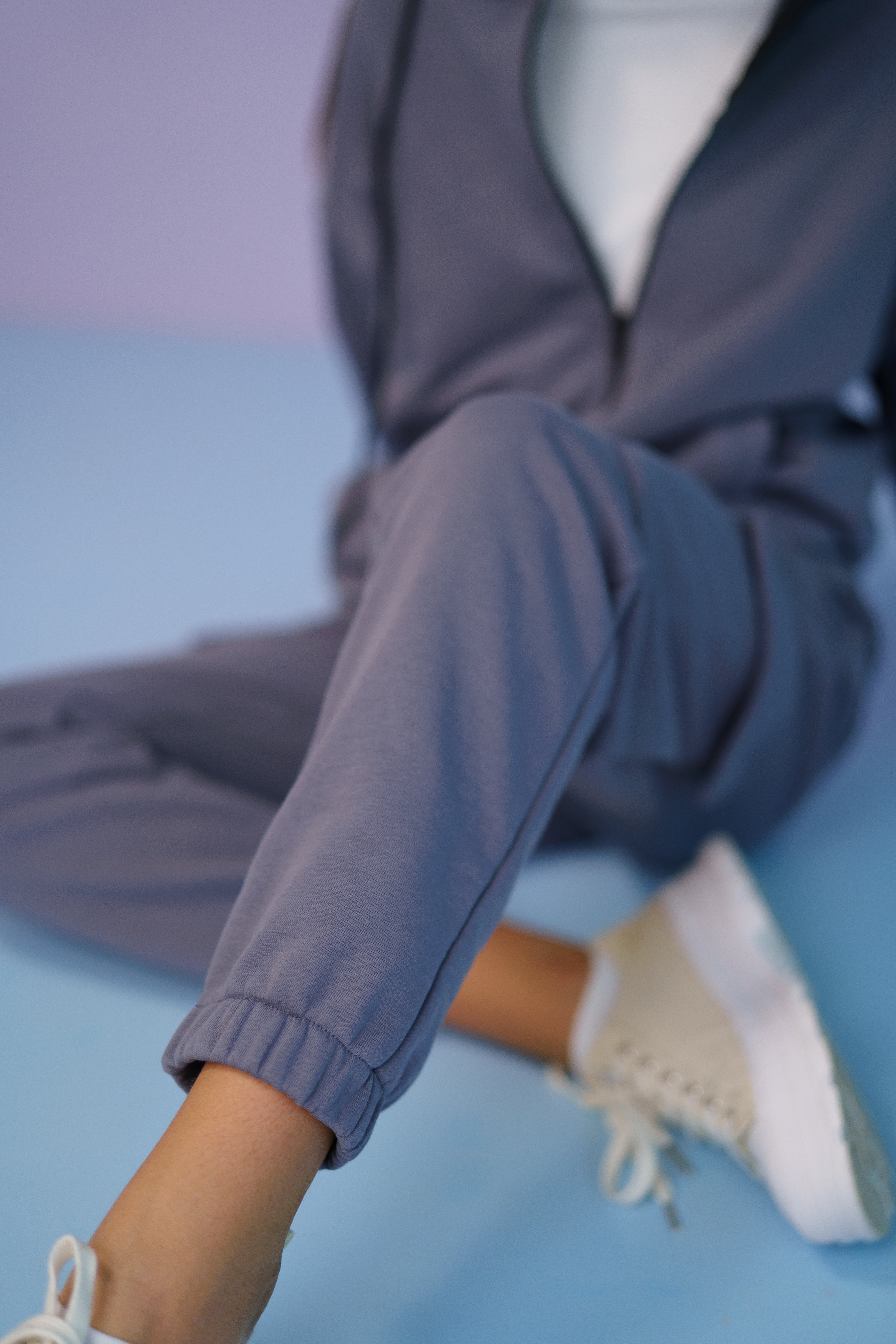 Urban-Style Tracksuit with 3D Puff Logo for boys and girls - gray - Lemoni Boutique