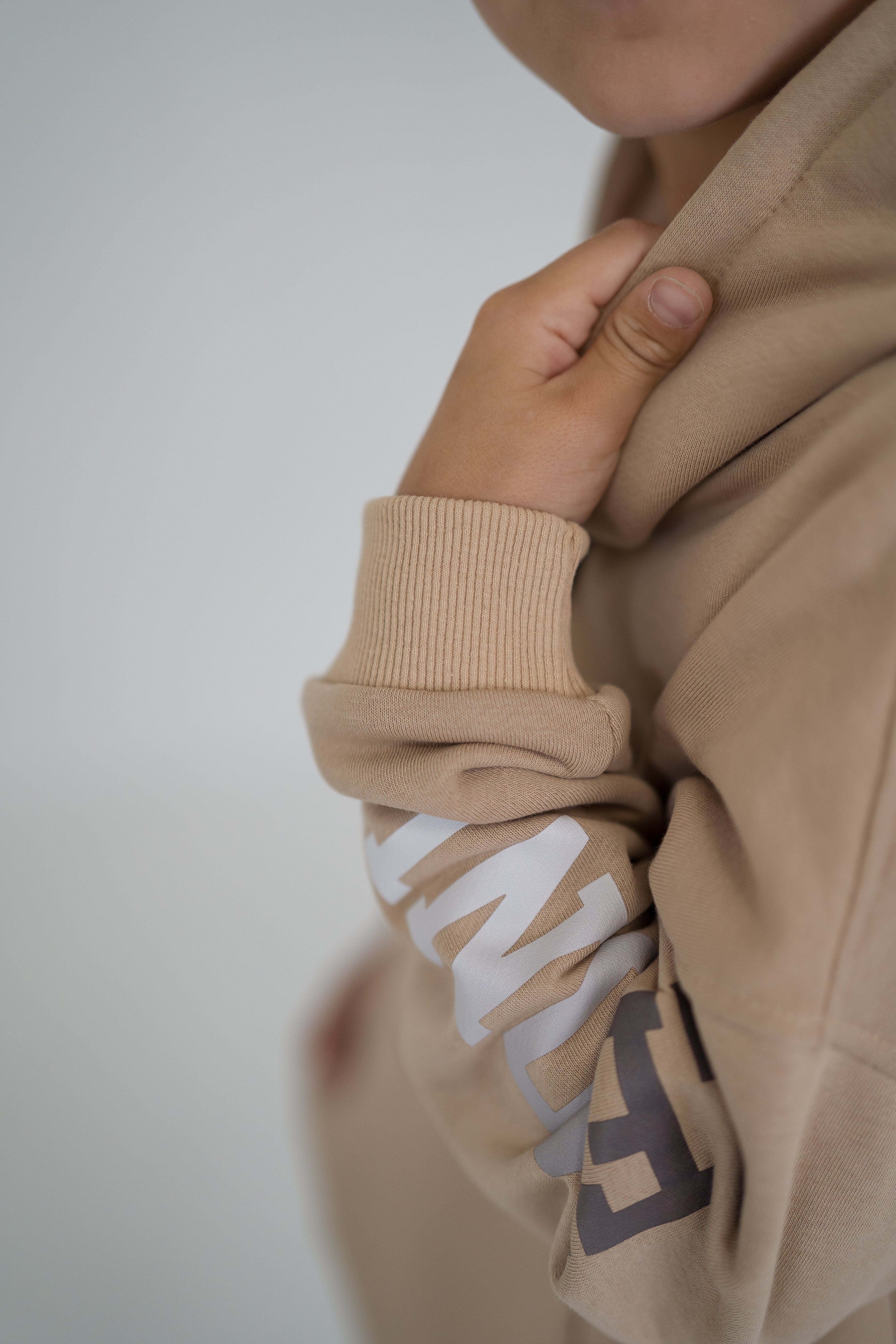 Hoodie for boys and girls beige - Lemoni Boutique