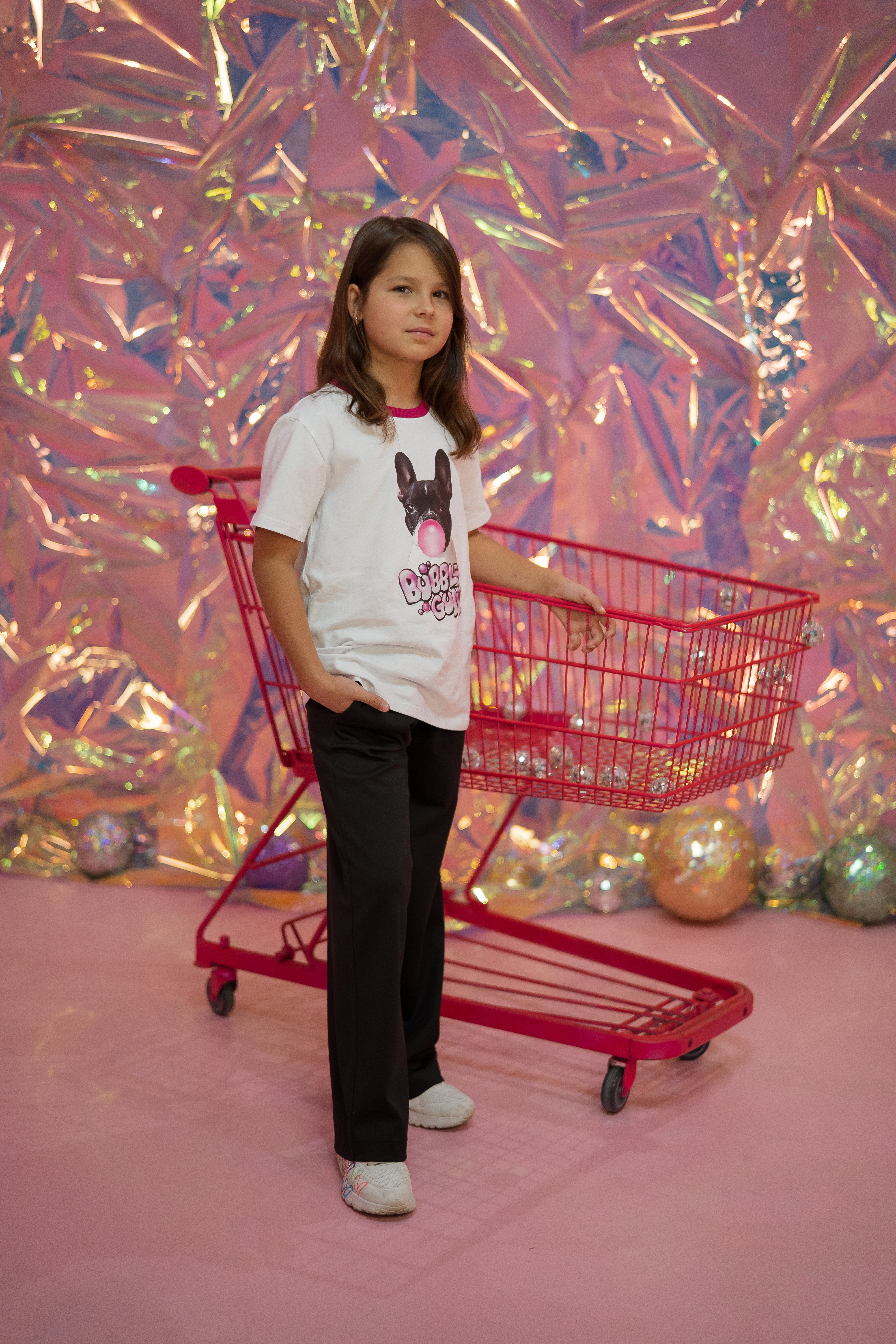 Girls´ and boys´ classic T-shirt featuring bulldog Bubble Gum print - white - Lemoni Boutique