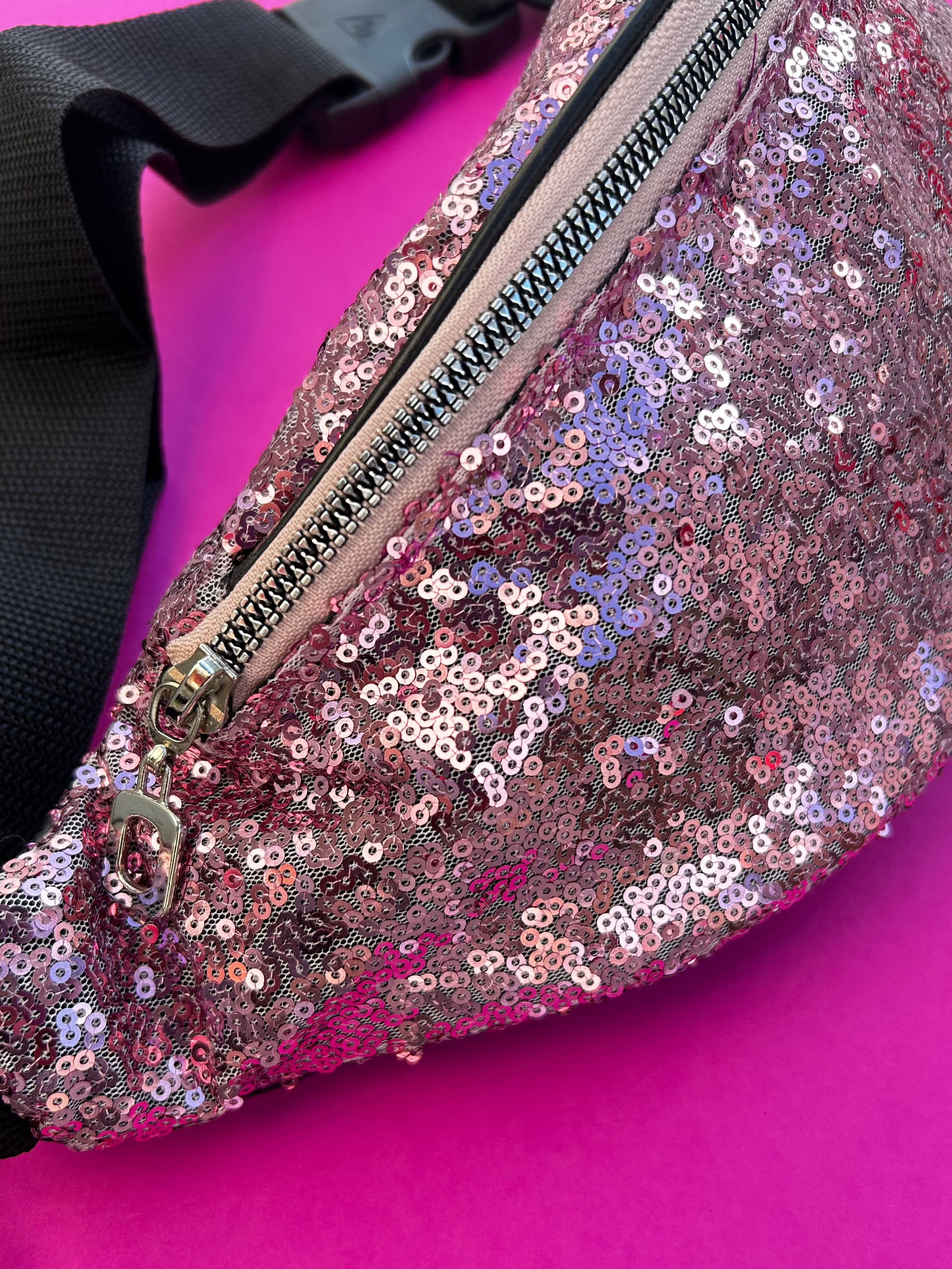 Waist bag sequined - cross body bag - Lemoni Boutique