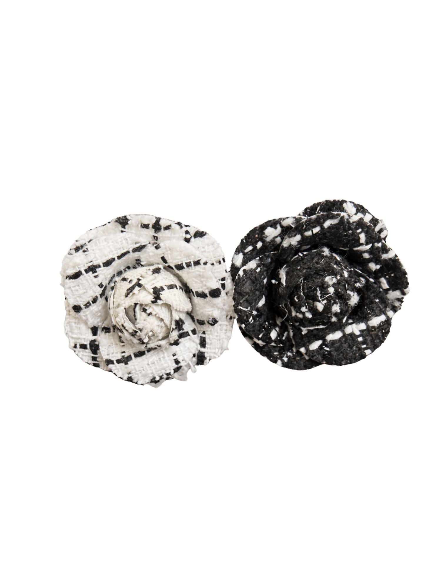 Black Knit Sweatshirt with Decorative Rose Brooches