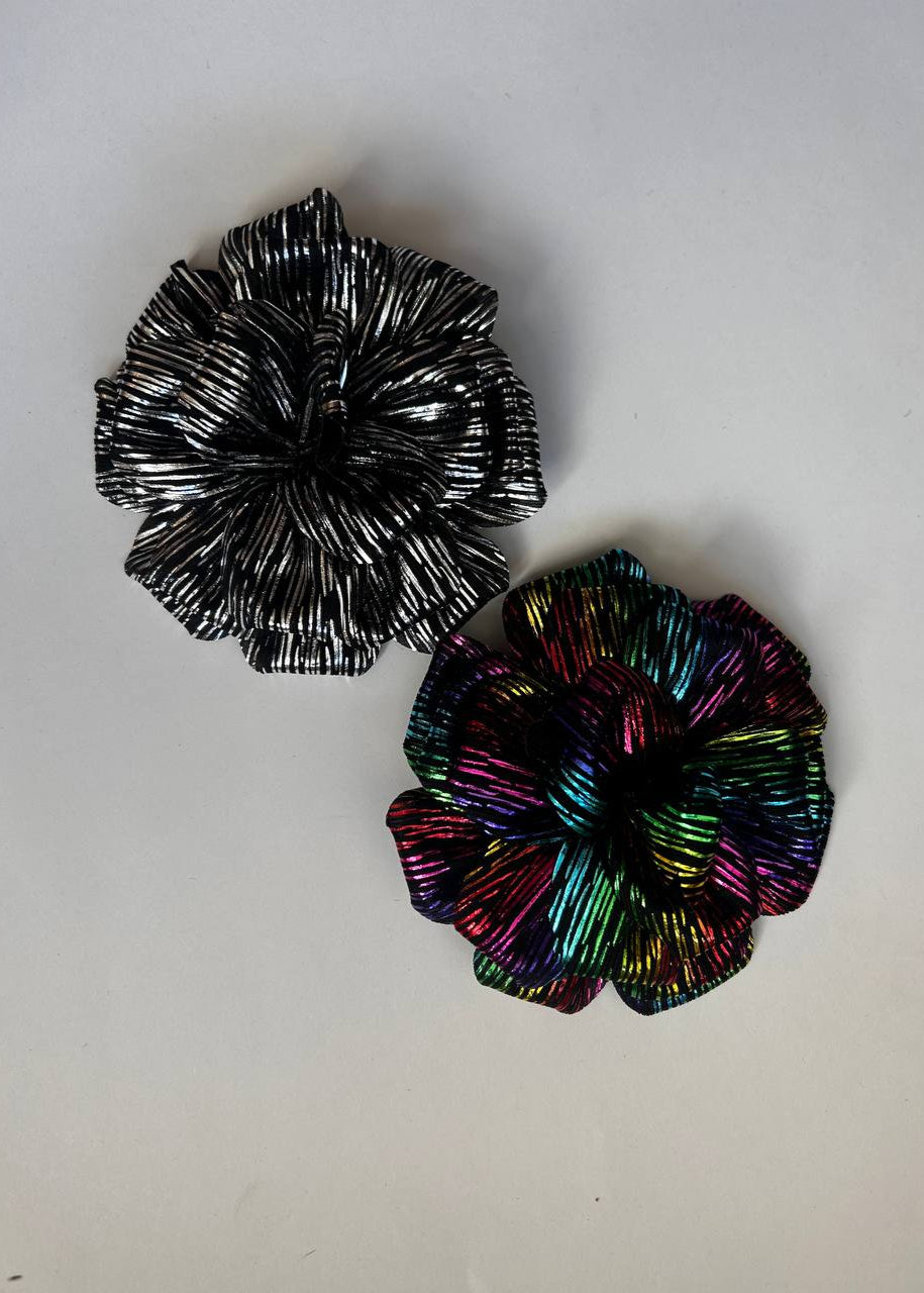 Flower Brooch-Hairpin 2-in-1 Accessory for Clothing and Hair - Lemoni Boutique