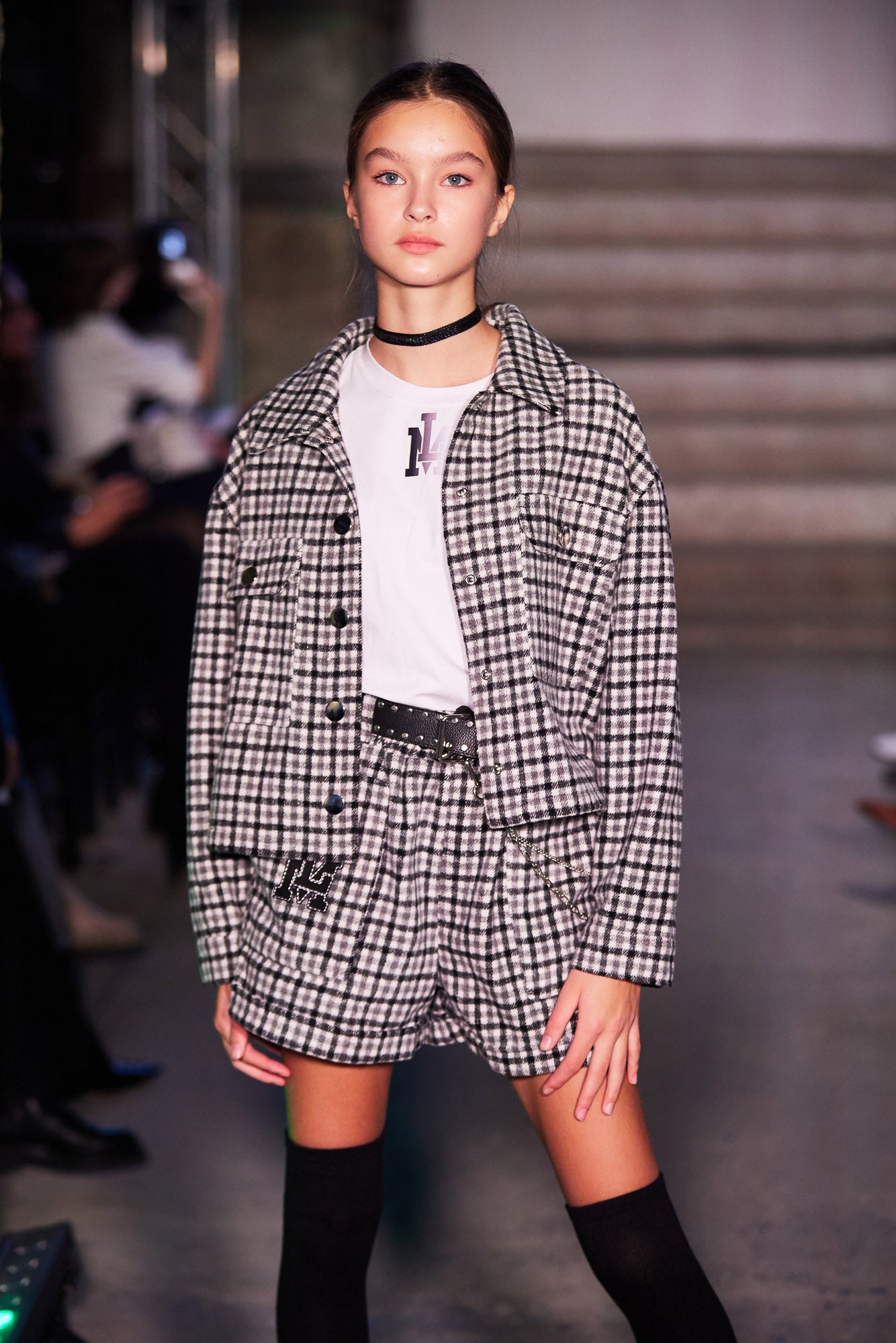 Girls´ warm checkered skirt - gray - Lemoni Boutique