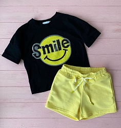 Чёрная футболка oversize Smile Lemoni