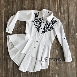 Блуза с вышивкой Lemoni 